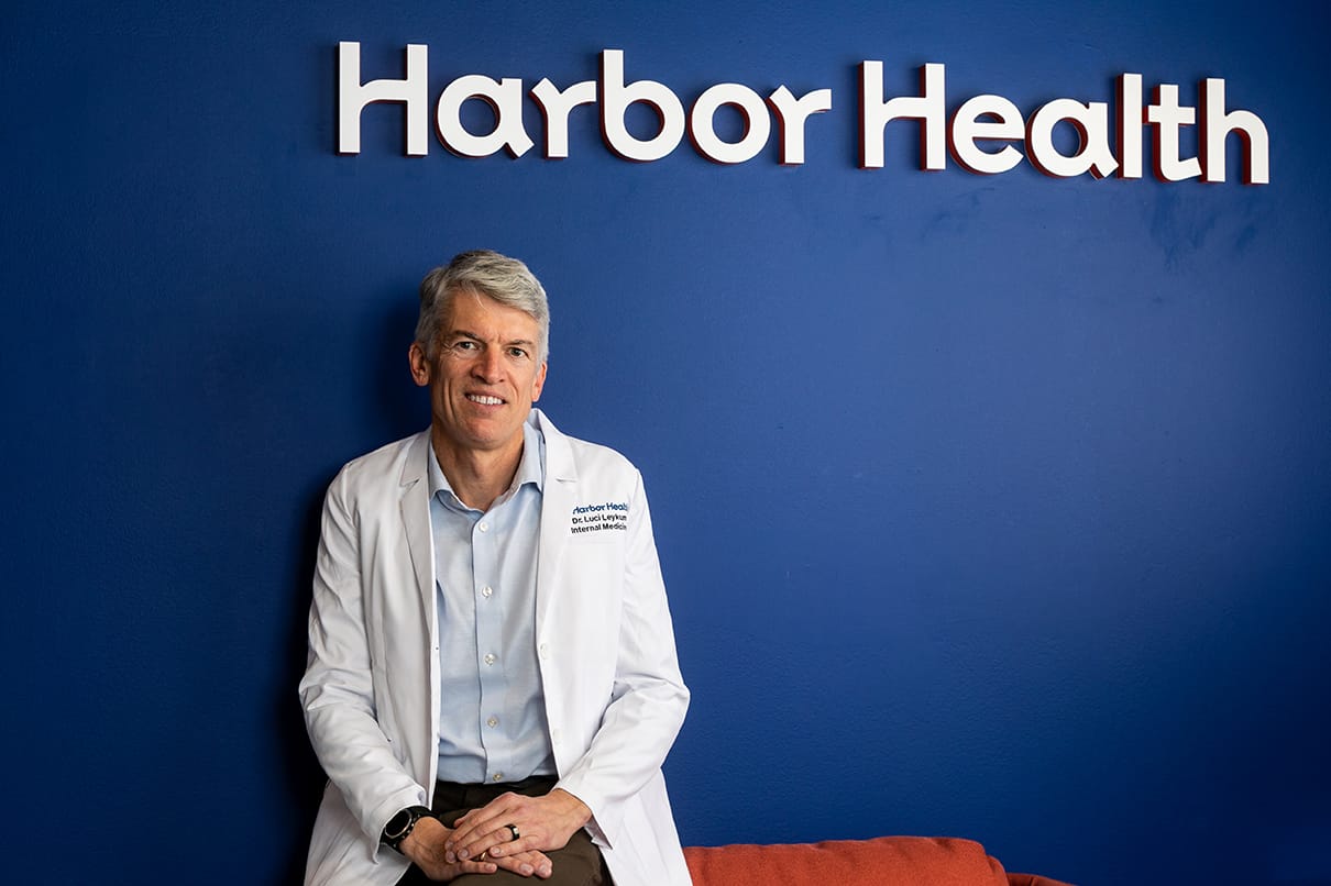 Harbor Health Dr brand shoot