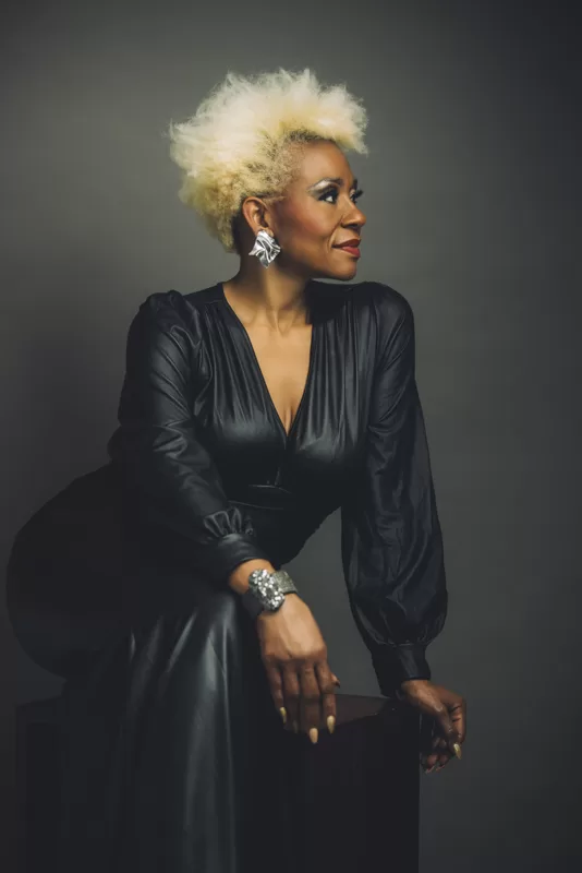 untitled-184-Edit Luxury Lifestyle Portrait